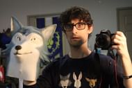 Jonah Scott with a Legoshi mask (Image via Jonah Scott on Twitter)